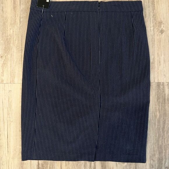 NWT Necessary Objects Pinstripe Pencil Skirt sz L Office Siren Business - Picture 4 of 8